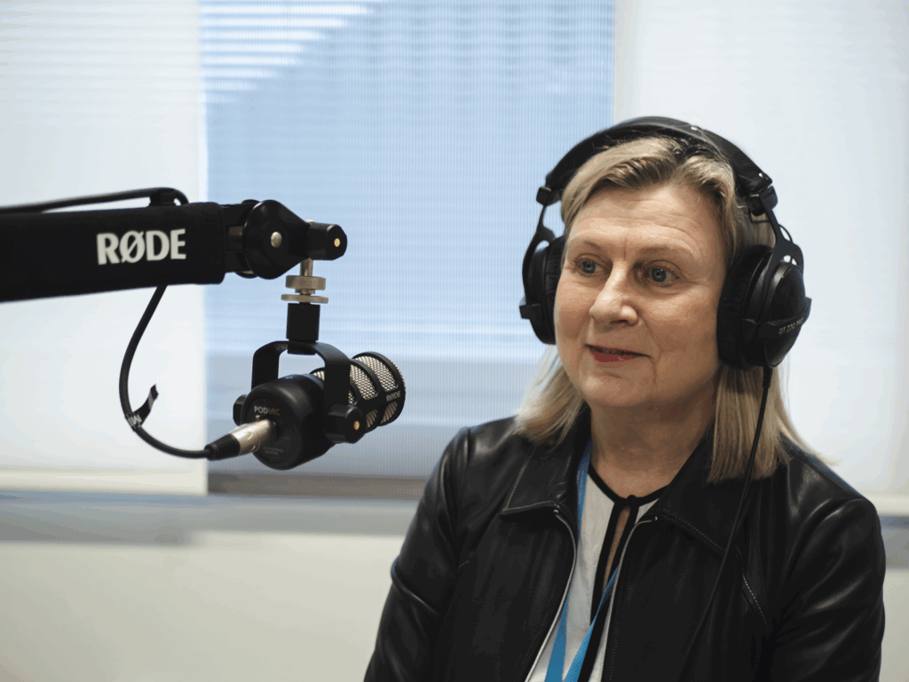 Marjo Ritmala studiossa